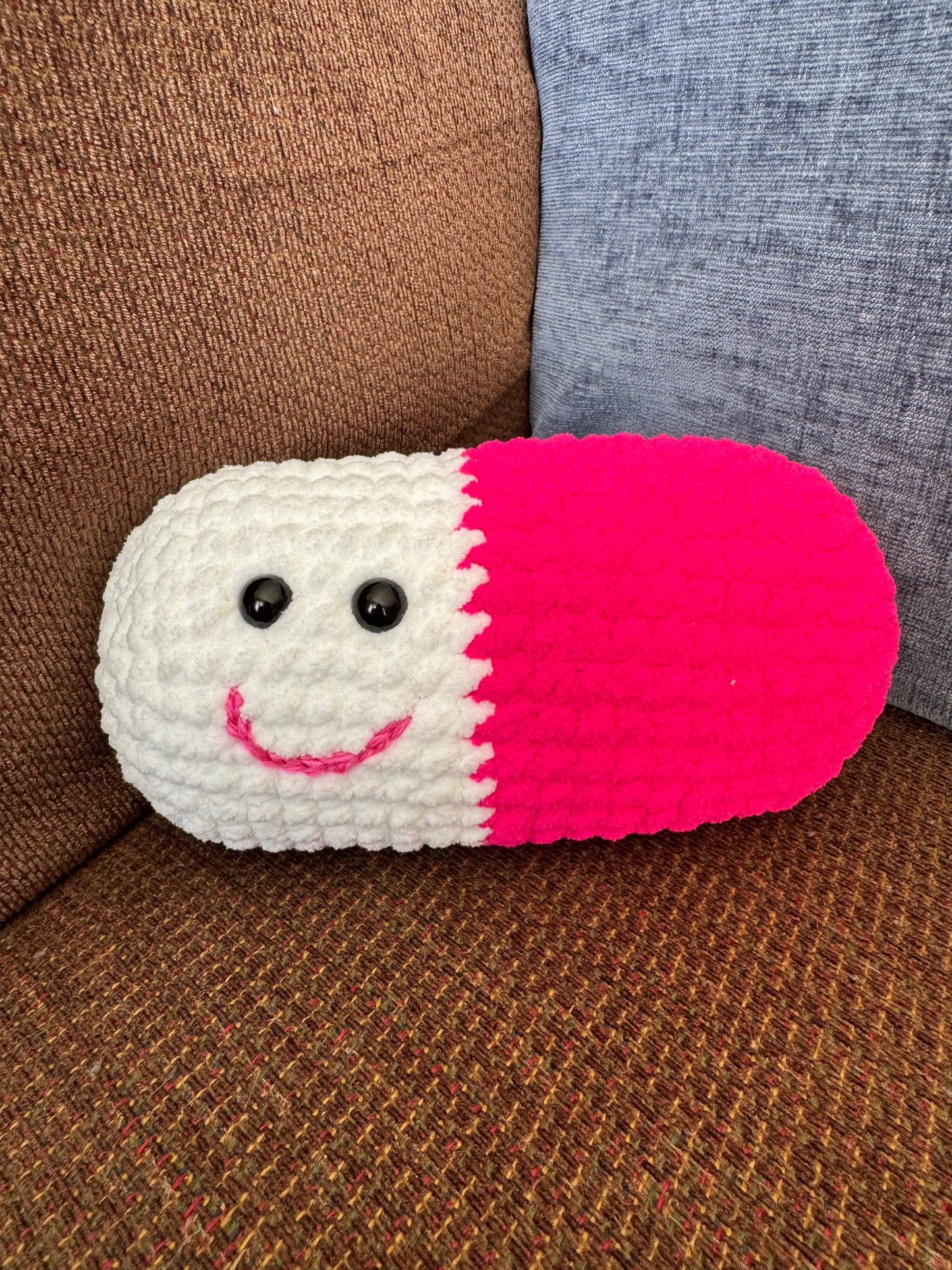 Crochet Happy Pill – If You’re Happy and You Know It, It’s Your Meds 💗