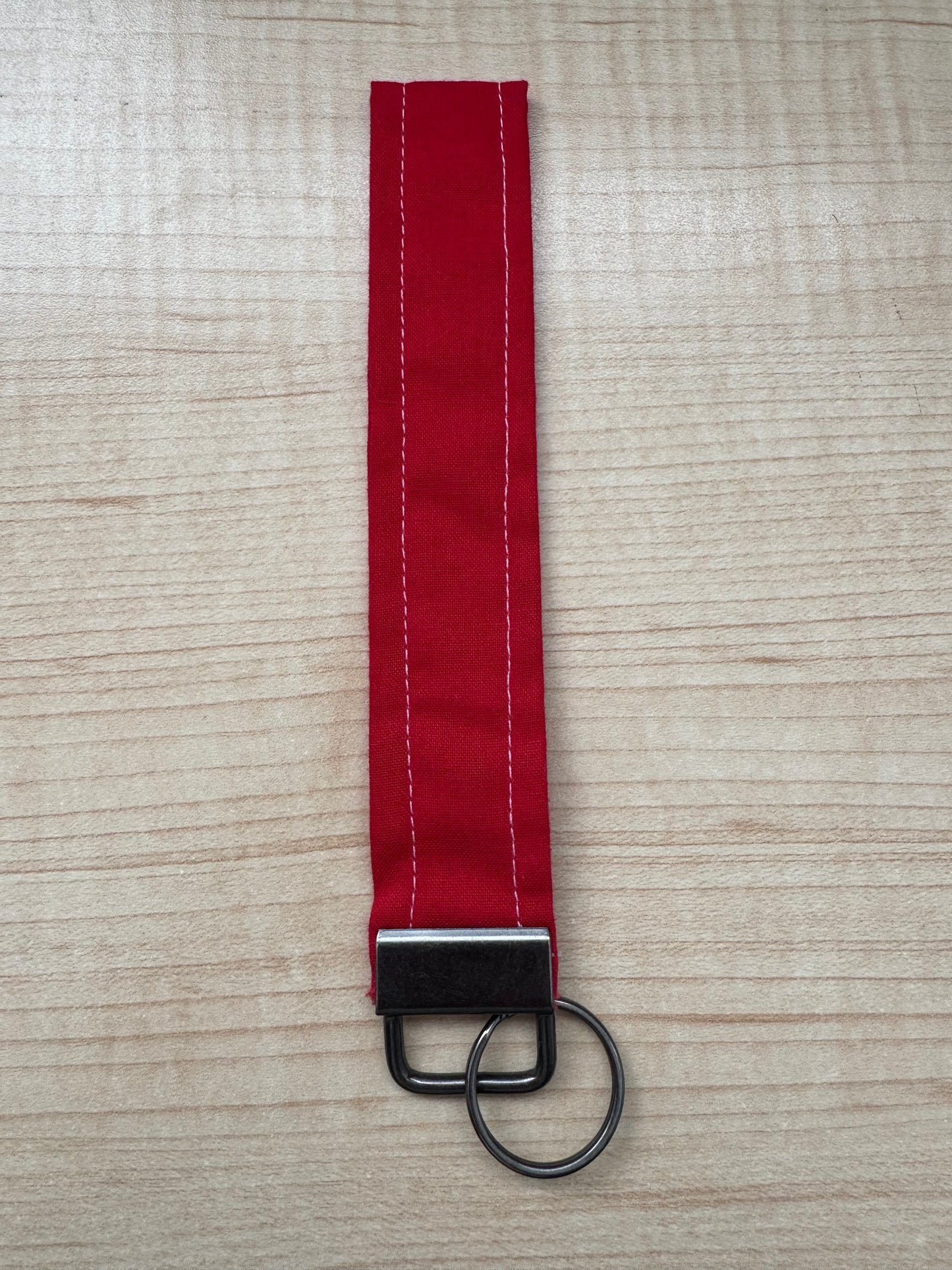 Wristlet Keychain – Everyday Grab & Go Essential 🔑✨