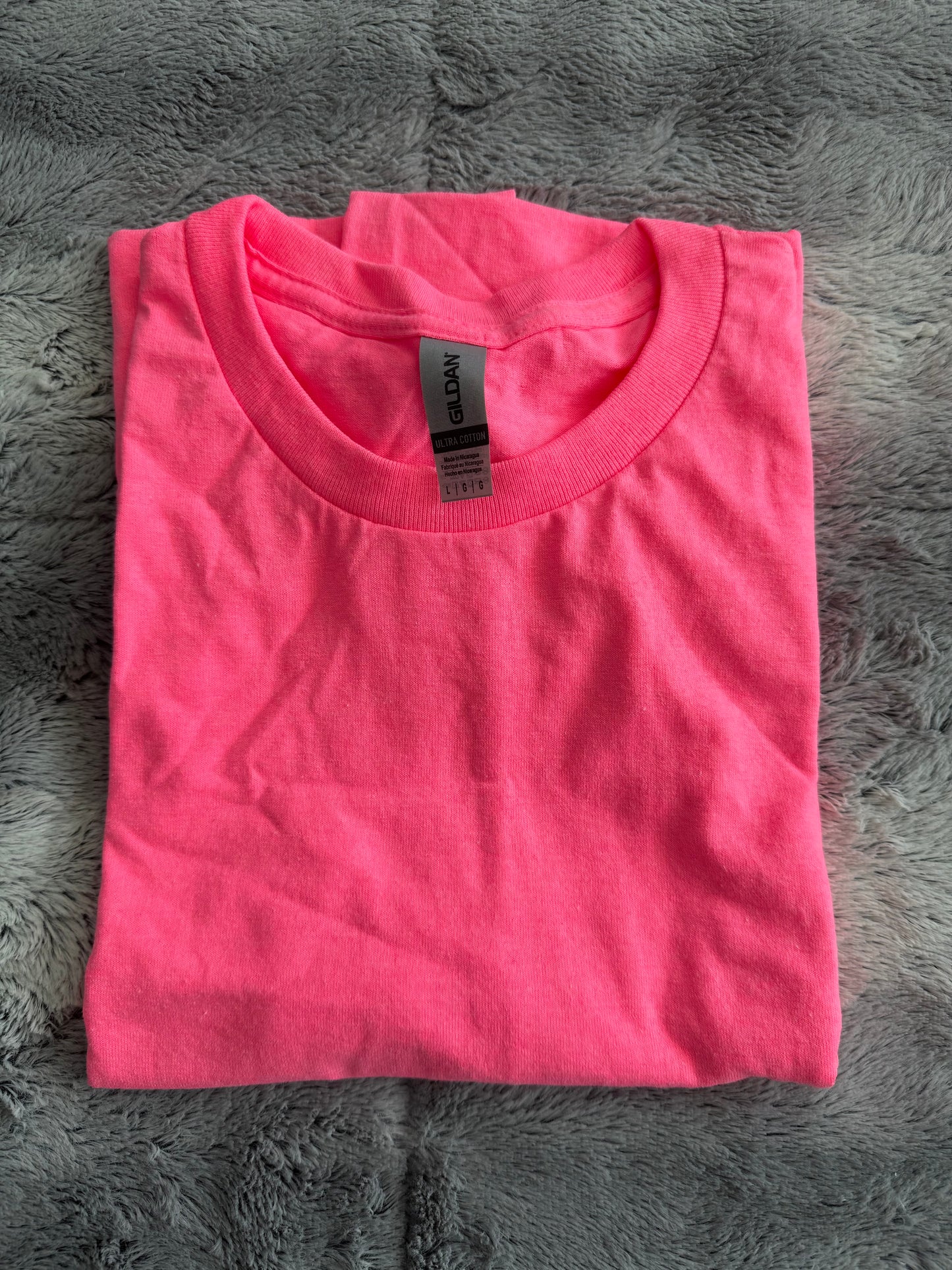 Adult Large T-Shirt – Blank Apparel 👕✨