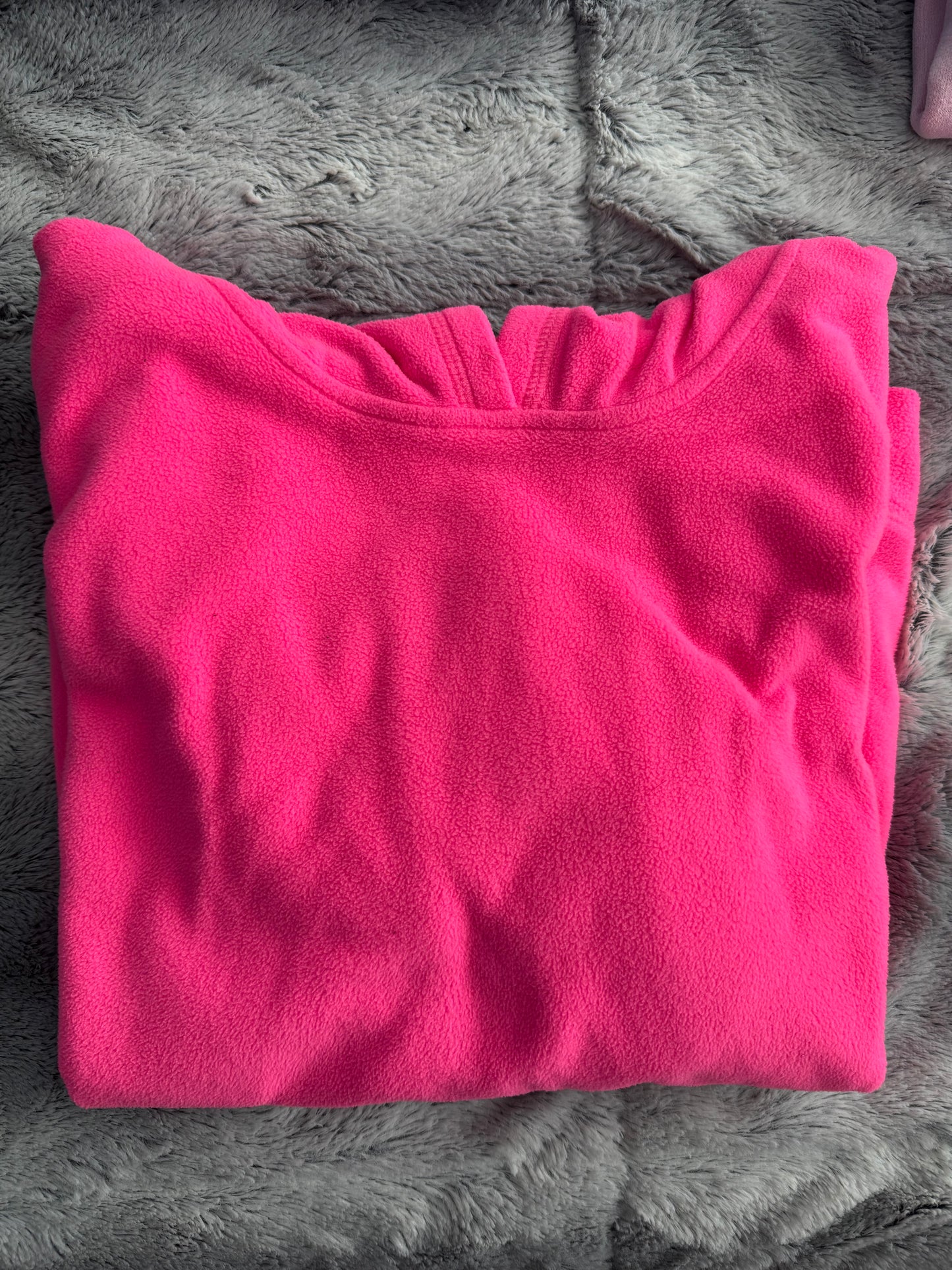 Youth Medium Hoodie – Blank Apparel 👕✨