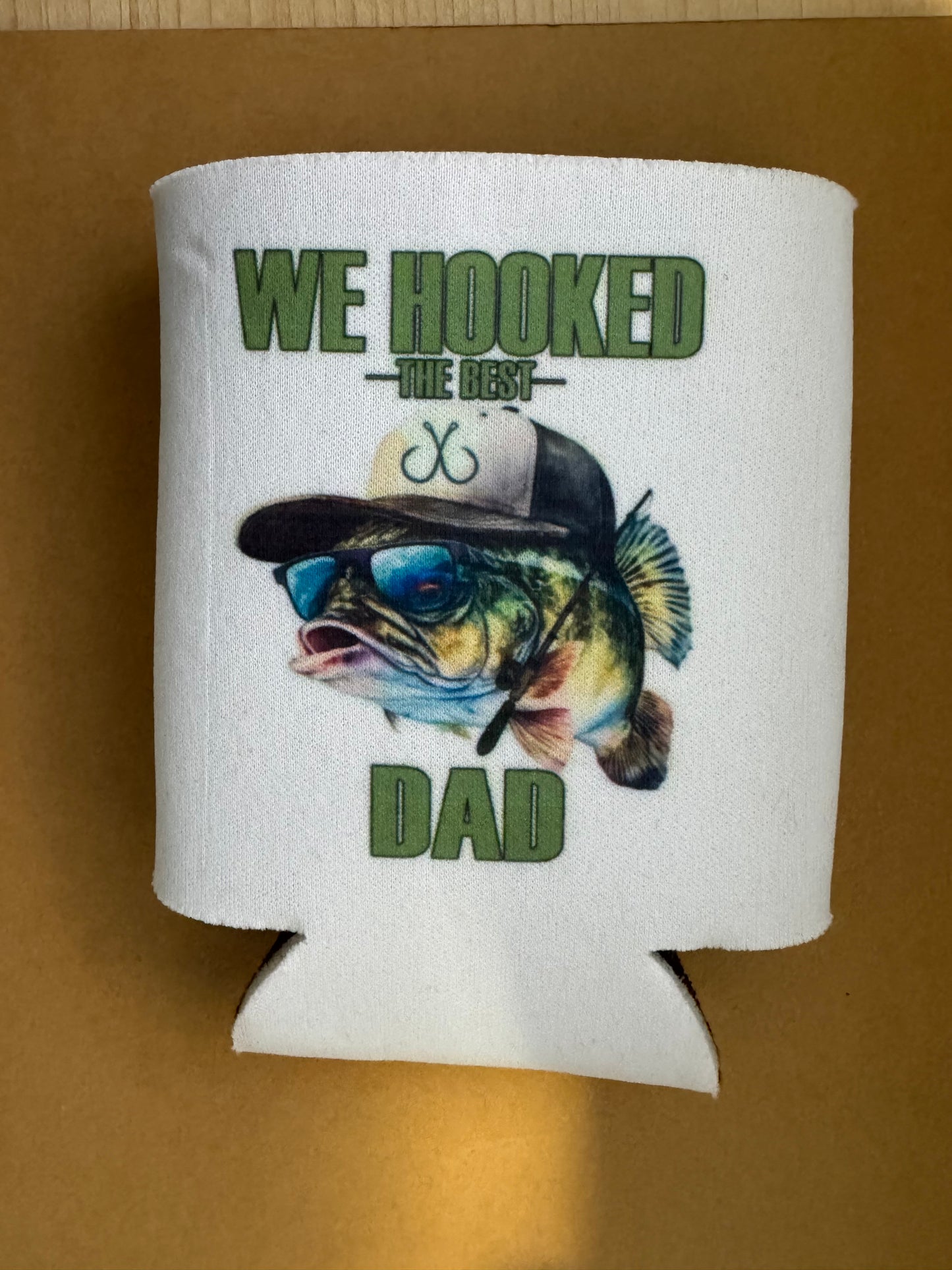 “We Hooked the Best Dad” Fishing Can Cooler 🎣🐟