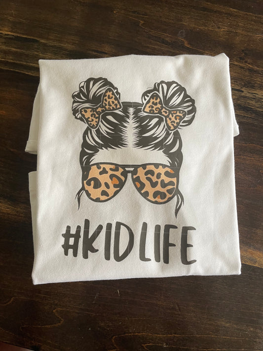 kid life graphic tee